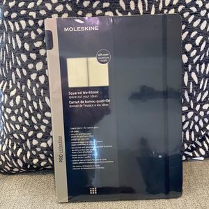 Moleskine Pro Collection Squared Workbook